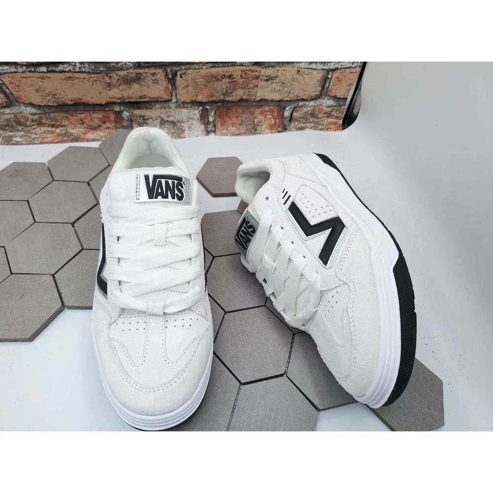 VANS Upland Suede White Black Offwhite Skate Sneaker Men's US Size 11